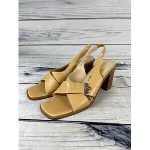 Ferragamo Vintage Peep Toe Slingback Sandal Tan Block Heel Womens Size 10B